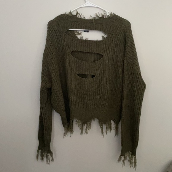 Light Crop Sweater - Picture 3 of 5